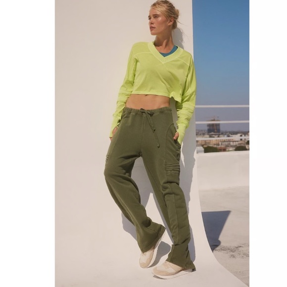 Free People Movement “Best Of” straight-leg slouchy sweatpants size L - Picture 3 of 10